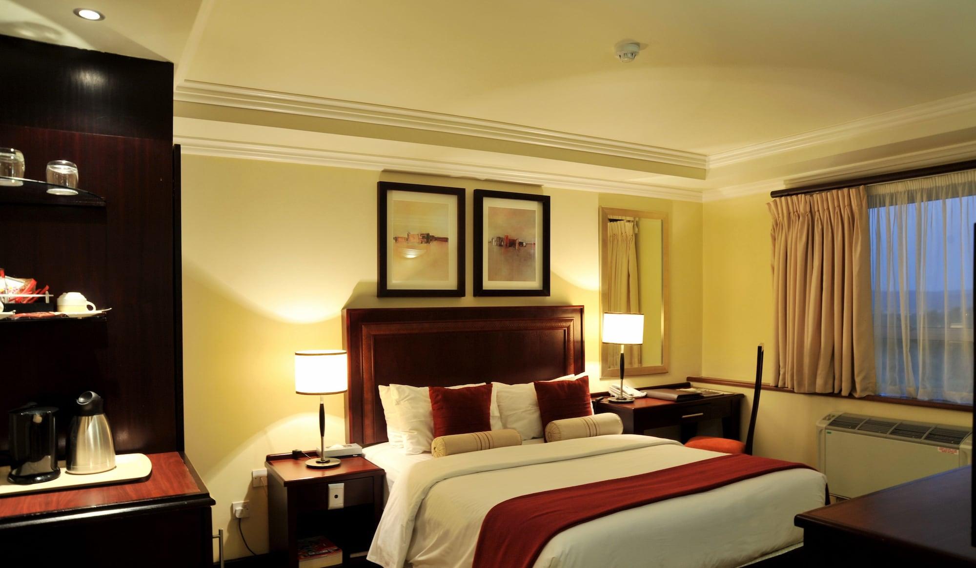 Cresta President Hotel Gaborone Kültér fotó