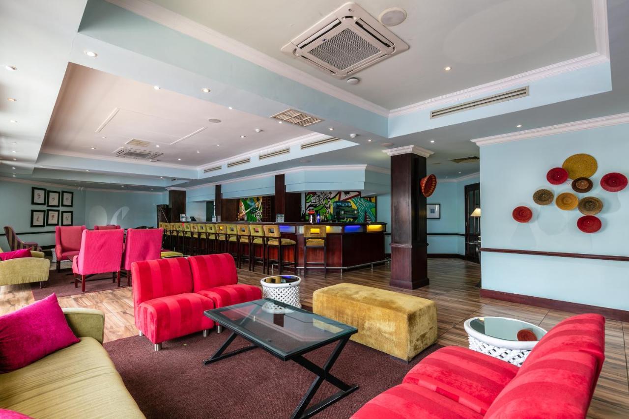 Cresta President Hotel Gaborone Kültér fotó