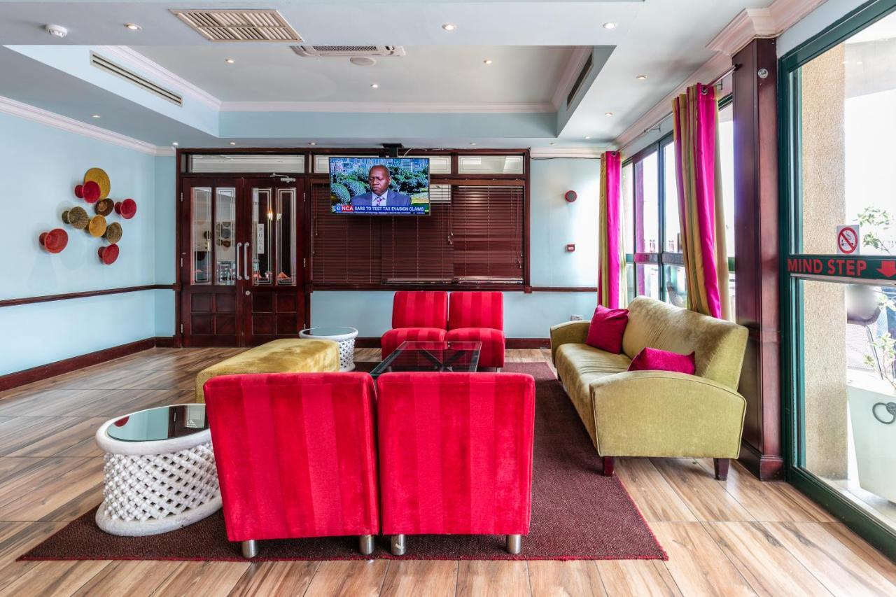 Cresta President Hotel Gaborone Kültér fotó