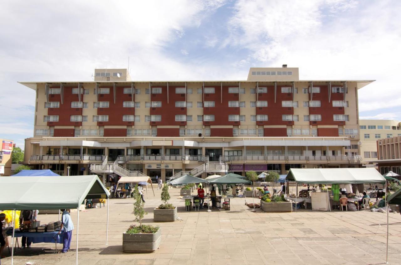 Cresta President Hotel Gaborone Kültér fotó